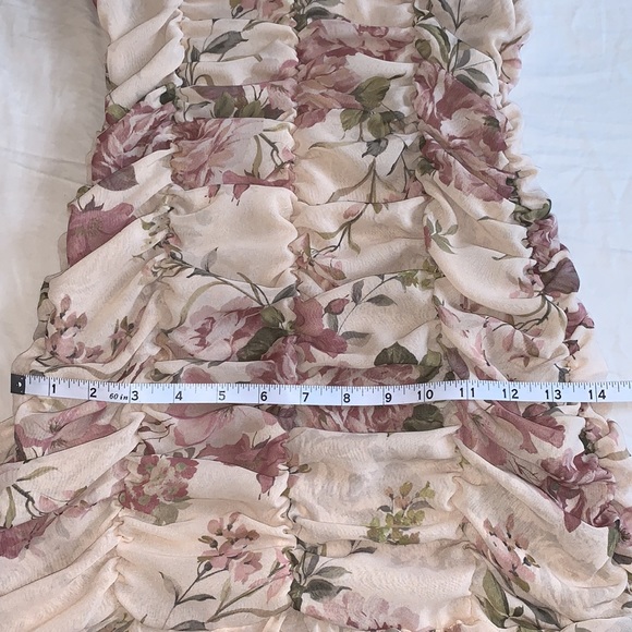 NWT Bloggers Favorite Floral Ruched Dress— Zara - Picture 11 of 13